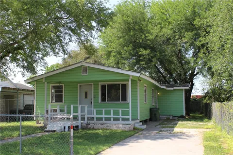 651 Trevino Street