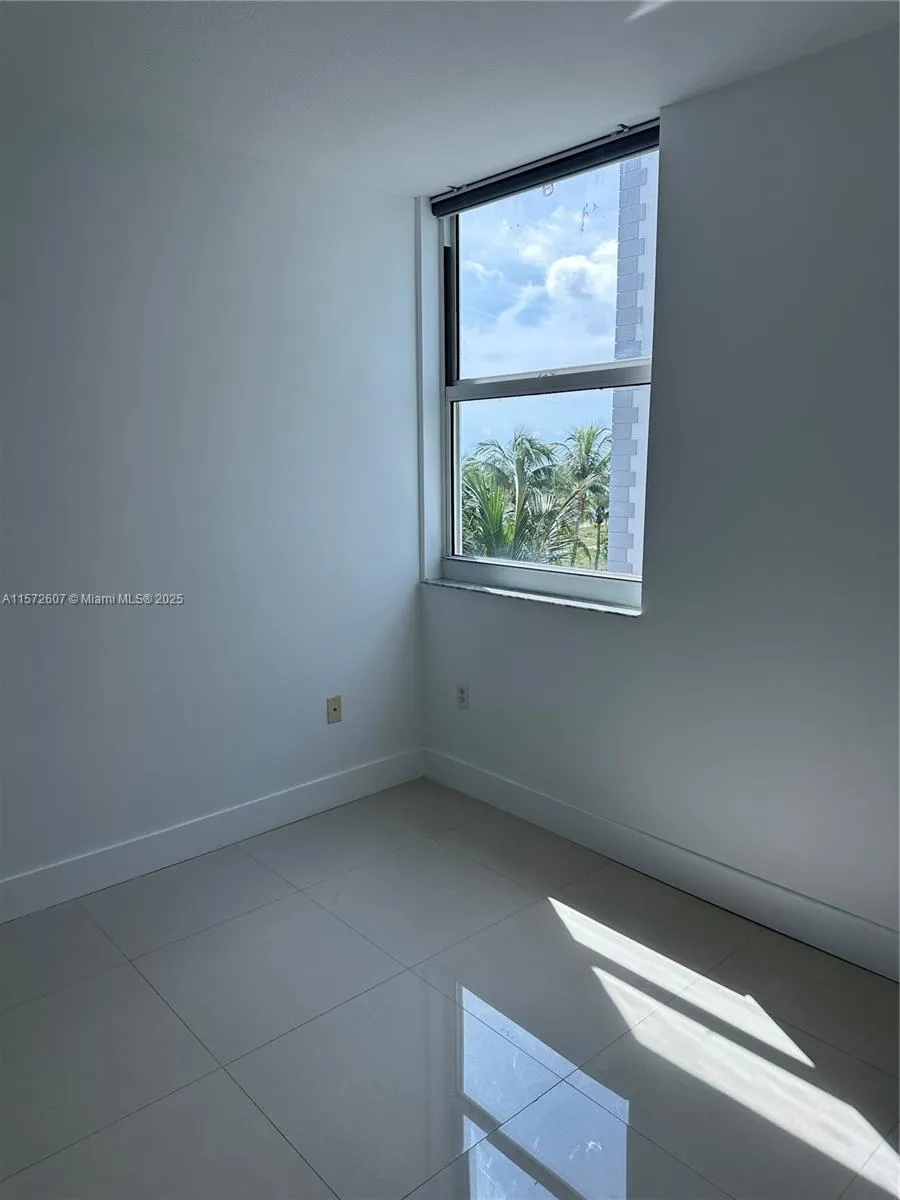 9201 Collins Ave #524 Surfside, FL 33154