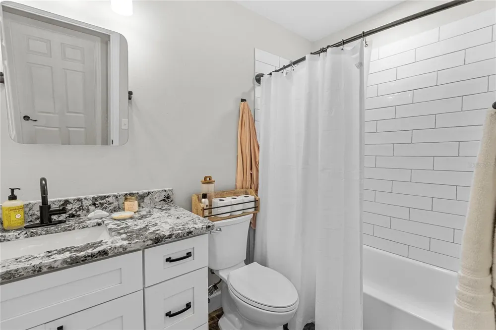 11751 NE 105TH AVENUE Archer, FL 32618