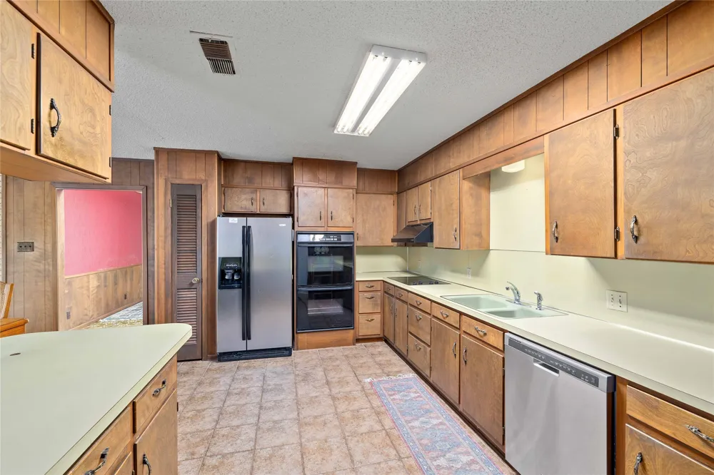 4701 County Road 337 Early, TX 76802