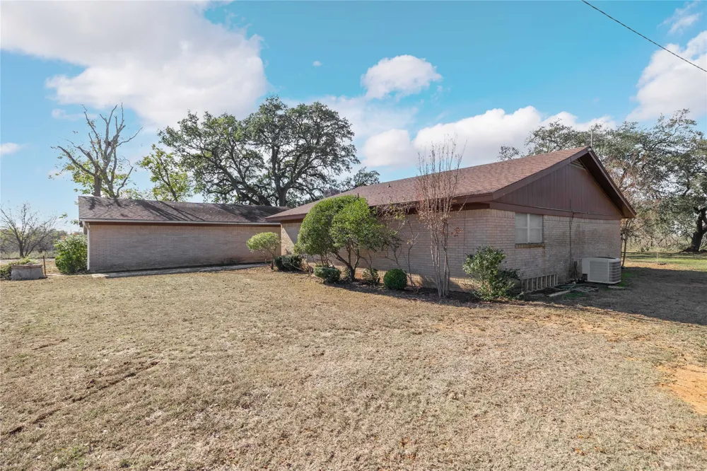 4701 County Road 337 Early, TX 76802