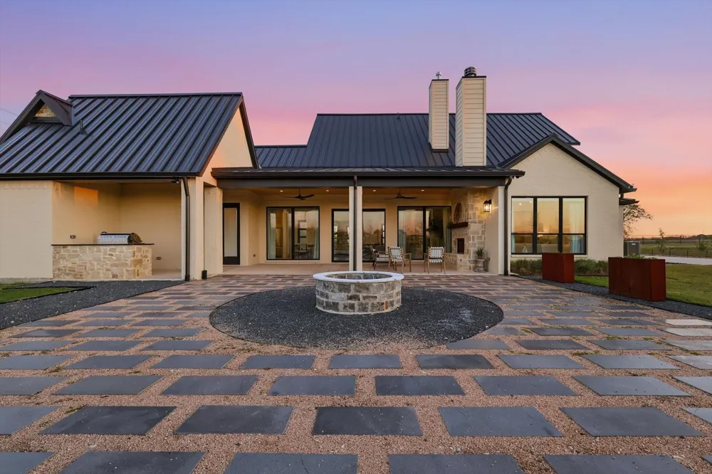 122 Ozro Road Maypearl, TX 76084