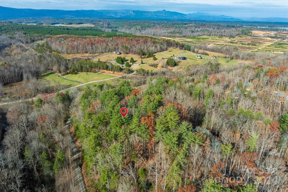 133 James Bob Stafford Drive Nebo, NC 28601