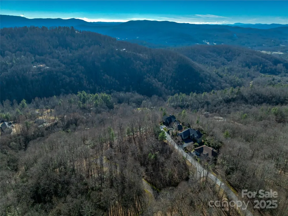 211 Ladys Fern Trail Laurel Park, NC 28739