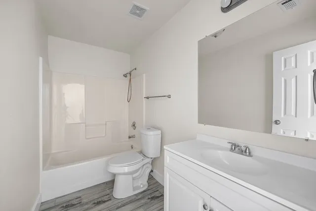 13741 Biggs Street Dallas, TX 75253