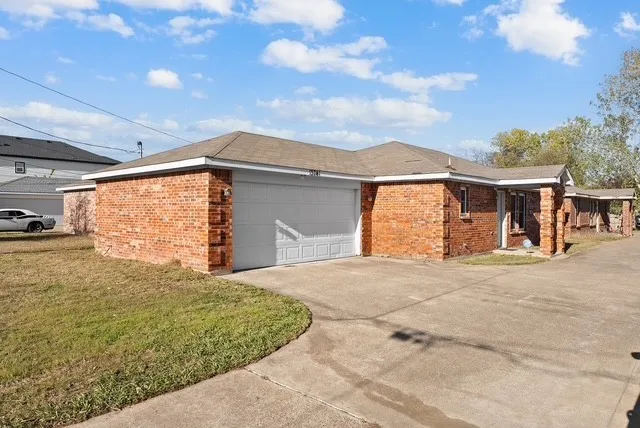 13741 Biggs Street Dallas, TX 75253