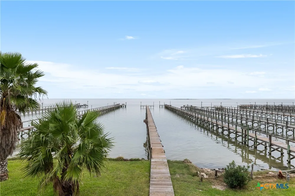 436 Shore Drive Port Mansfield, TX 78598