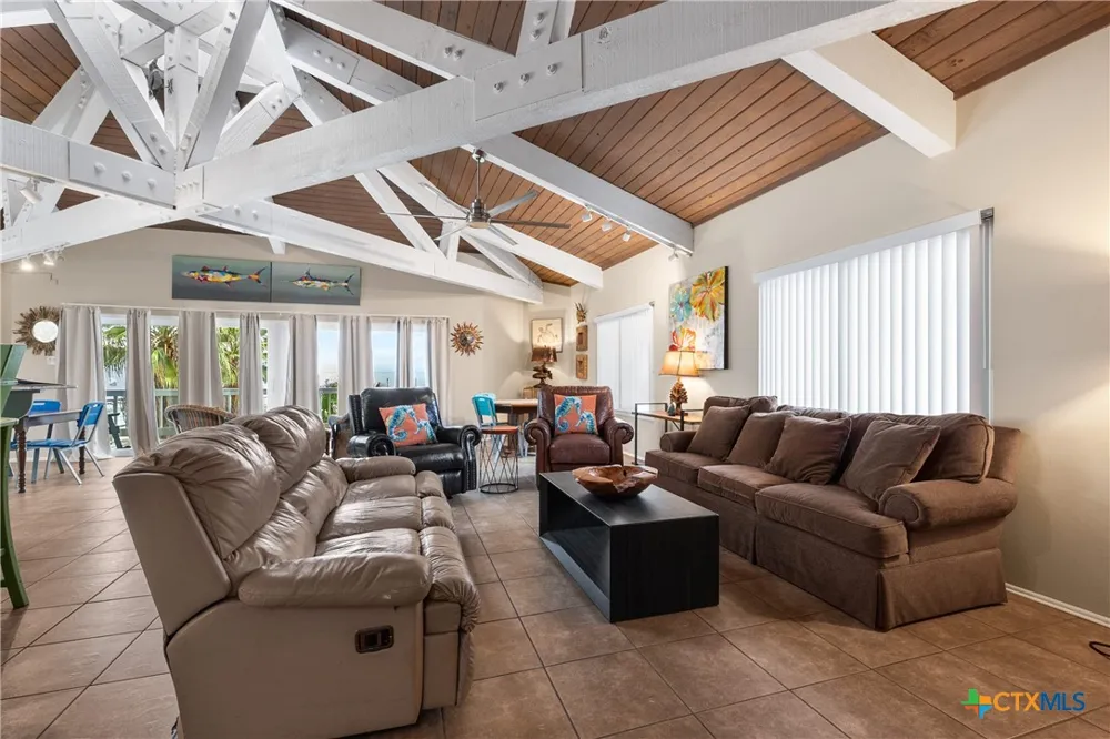 436 Shore Drive Port Mansfield, TX 78598