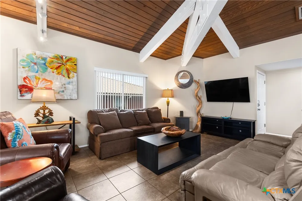 436 Shore Drive Port Mansfield, TX 78598