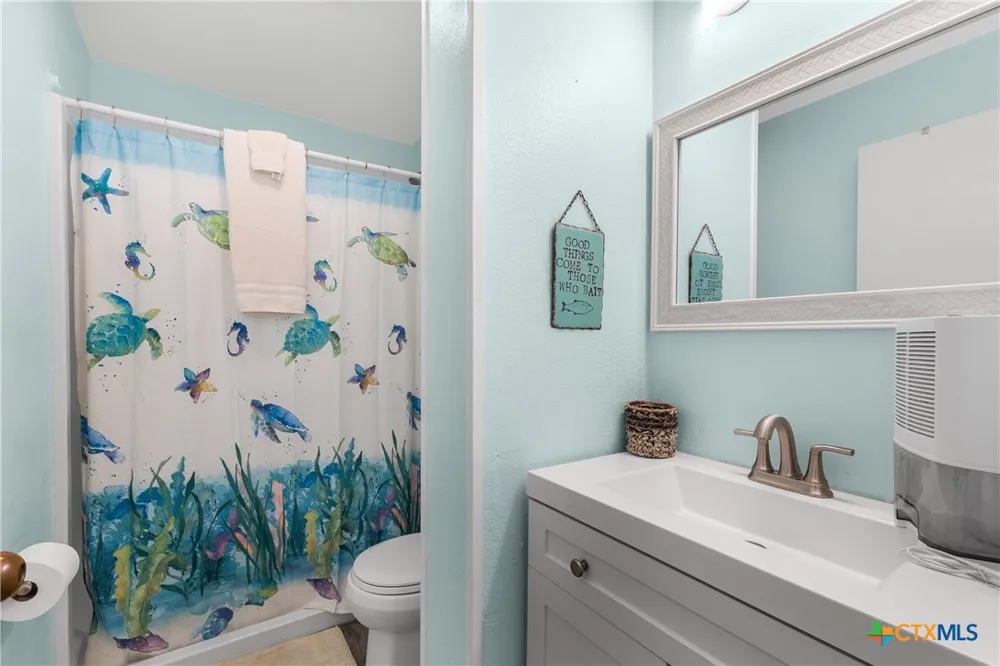 436 Shore Drive Port Mansfield, TX 78598