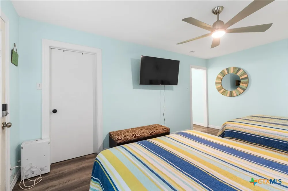 436 Shore Drive Port Mansfield, TX 78598