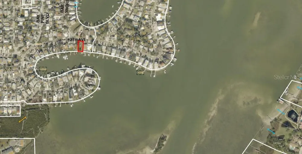 321 12TH AVENUE Indian Rocks Beach, FL 33785