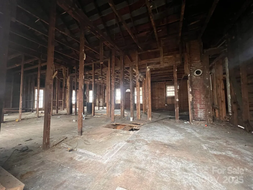 188 Wall Street Mocksville, NC 27028