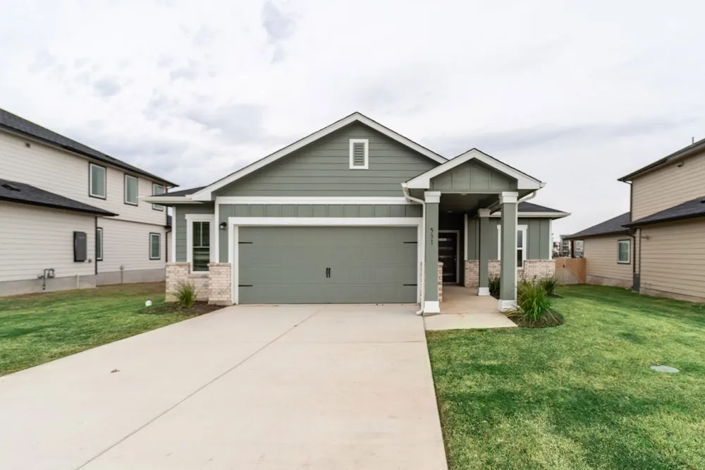 531 Yellowstone Drive Kyle, TX 78640