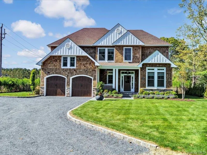 17 Adam Lane Westhampton Beach, NY 11978