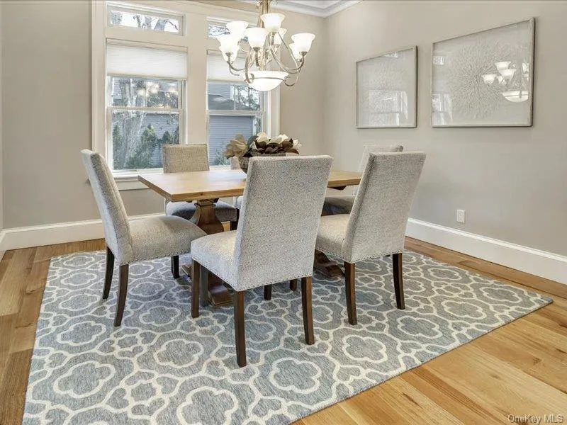 17 Adam Lane Westhampton Beach, NY 11978