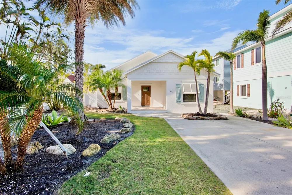 709 FERN STREET Anna Maria, FL 34216