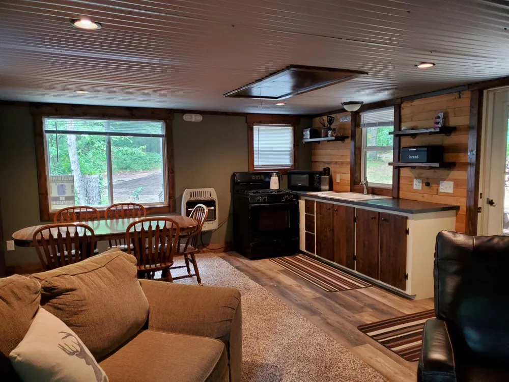 5242 S Forest Drive Baldwin, MI 49304