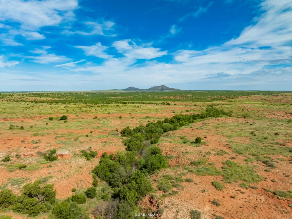 CR 440 Rotan, TX 79546