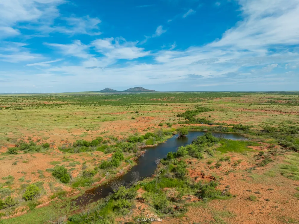 CR 440 Rotan, TX 79546