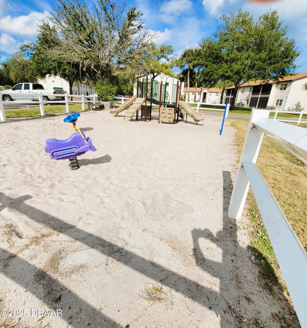 415 Banana Cay Drive #B South Daytona, FL 32119