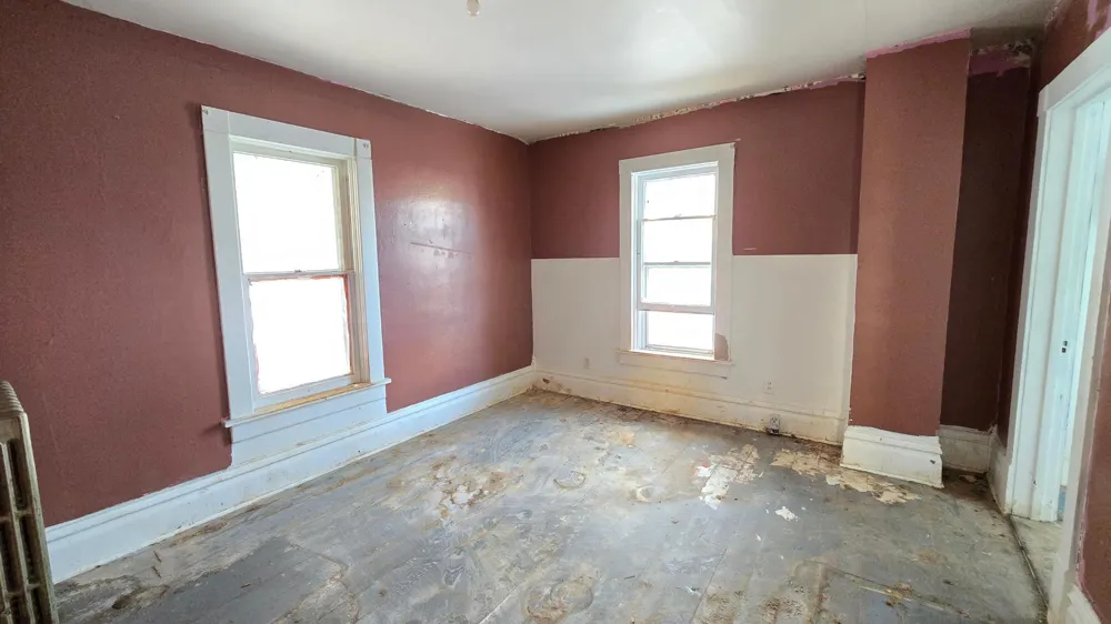 315 W Newburg Avenue Mabel, MN 55954
