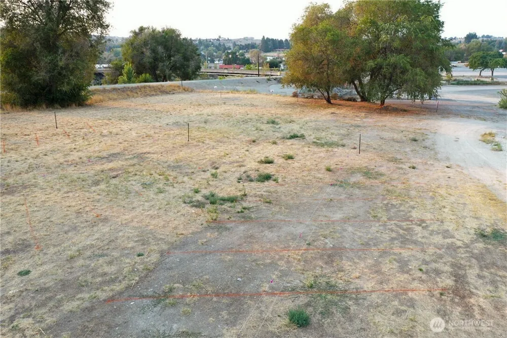 0 Asotin Street Omak, WA 98841
