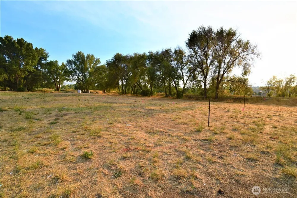 0 Asotin Street Omak, WA 98841