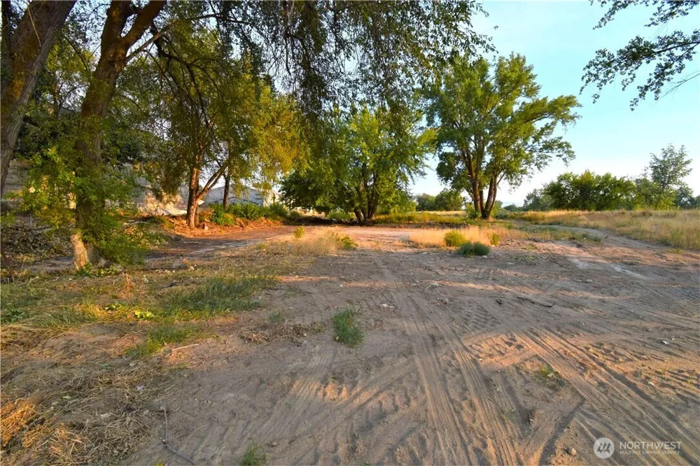 0 Asotin Street Omak, WA 98841