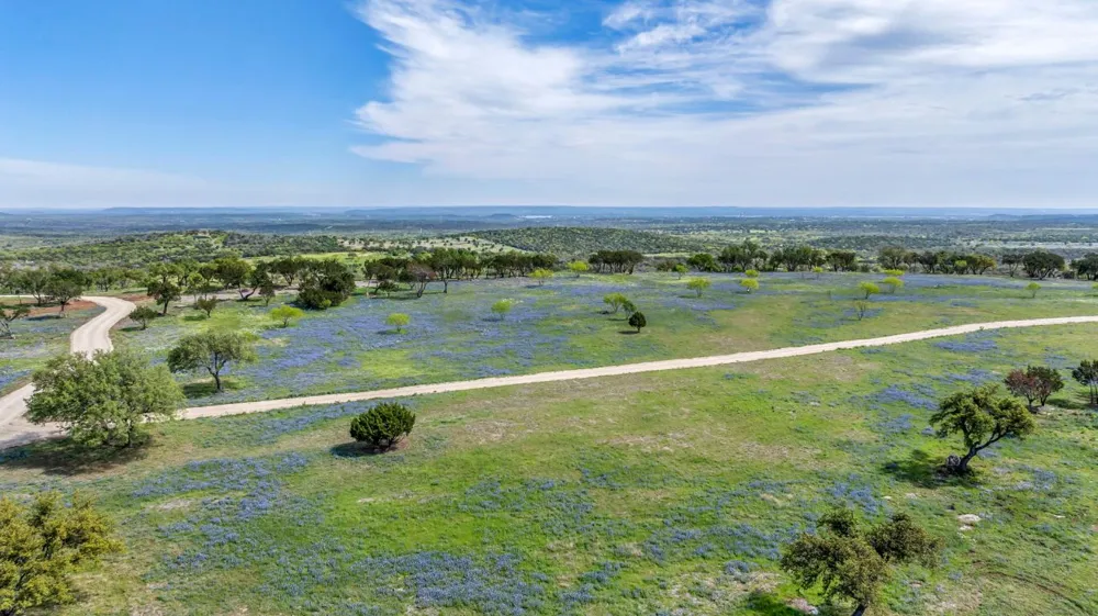 3531 RR 3347 - LOT 2 Round Mountain, TX 78663