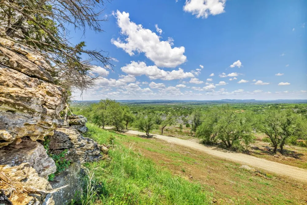 3531 RR 3347 - LOT 11 Round Mountain, TX 78663
