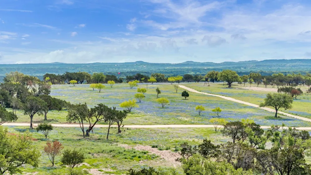 3531 RR 3347 - LOT 11 Round Mountain, TX 78663