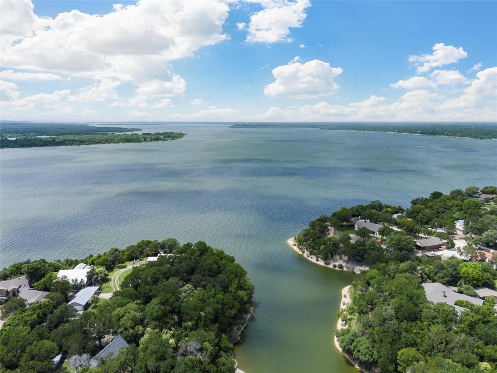 102 Creek Drive Whitney, TX 76692