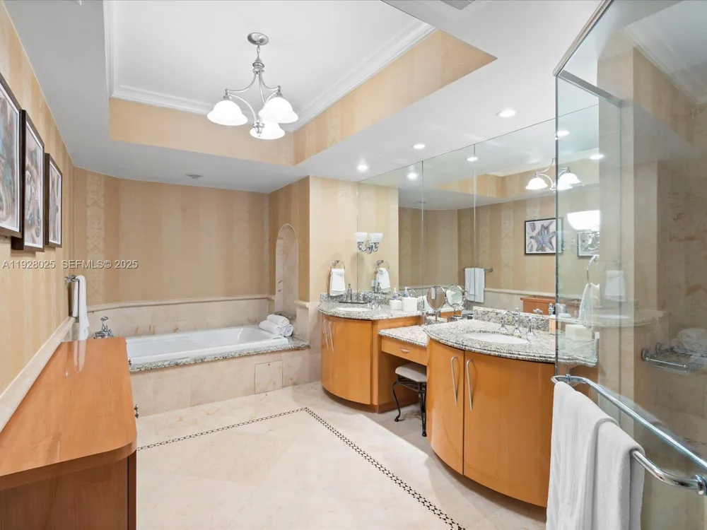 17875 Collins Ave #3303 Sunny Isles Beach, FL 33160