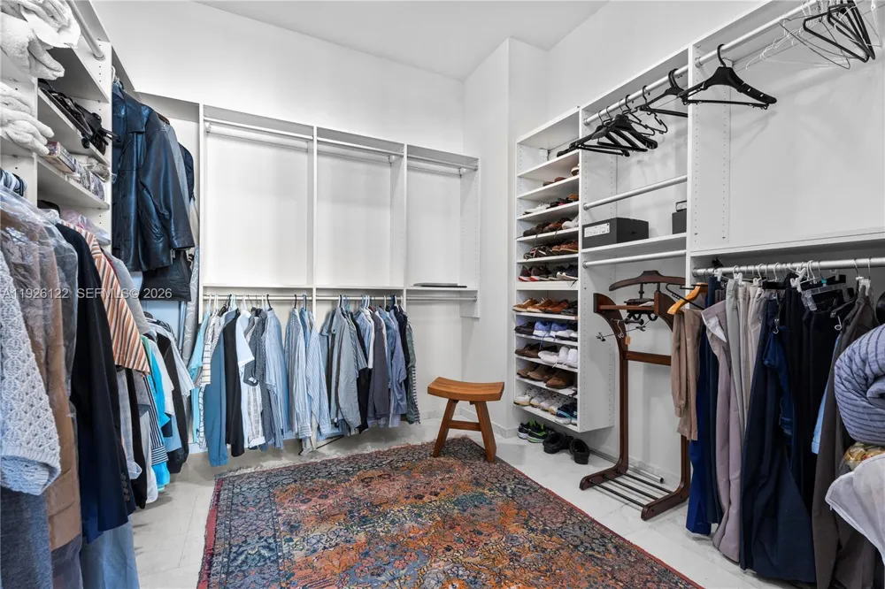 900 Brickell Key Blvd #803 Miami, FL 33131