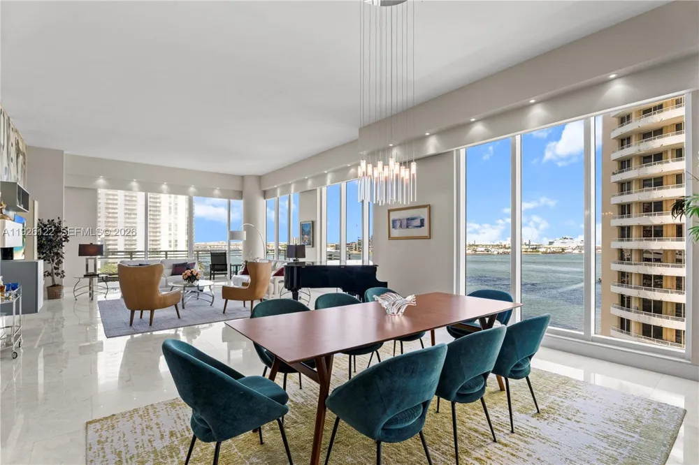 900 Brickell Key Blvd #803 Miami, FL 33131