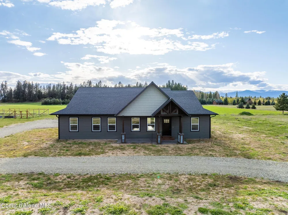 454 S Division Street Moyie Springs, ID 83845