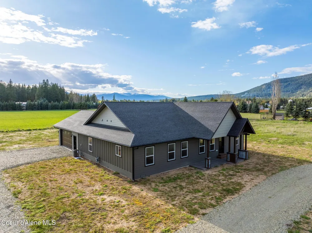 454 S Division Street Moyie Springs, ID 83845