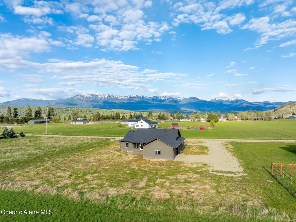 454 S Division Street Moyie Springs, ID 83845