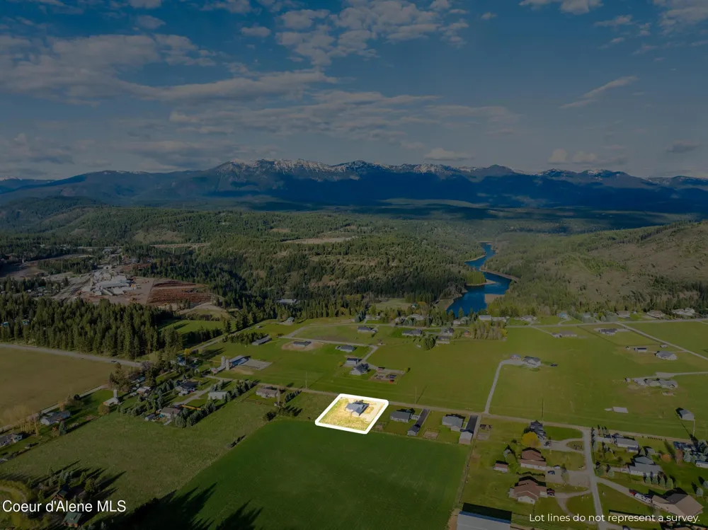 454 S Division Street Moyie Springs, ID 83845