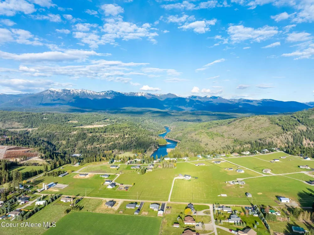 454 S Division Street Moyie Springs, ID 83845