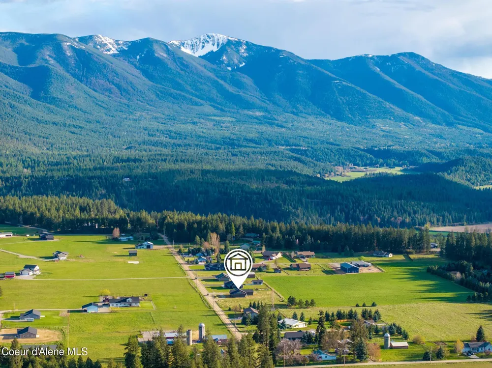 454 S Division Street Moyie Springs, ID 83845