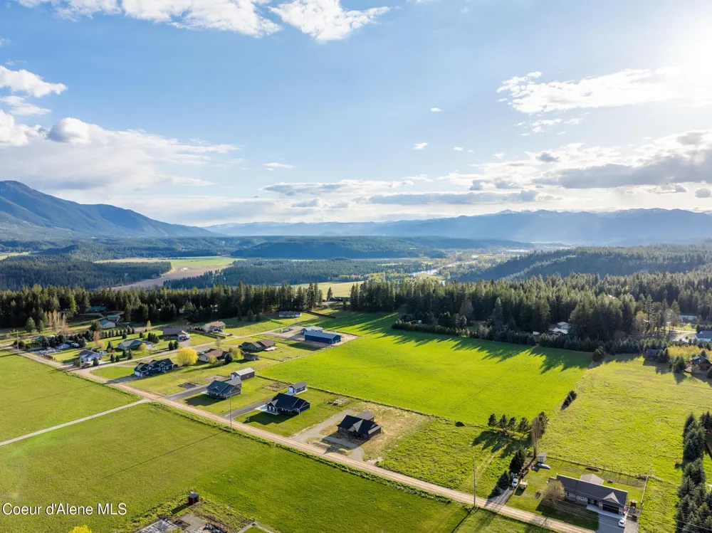 454 S Division Street Moyie Springs, ID 83845
