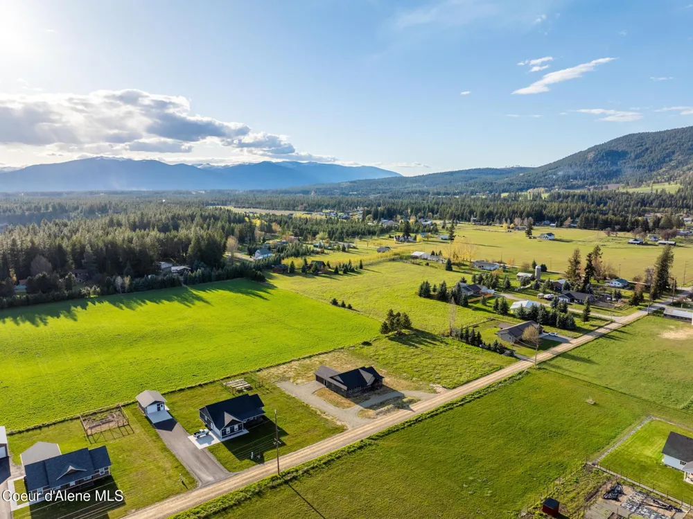 454 S Division Street Moyie Springs, ID 83845