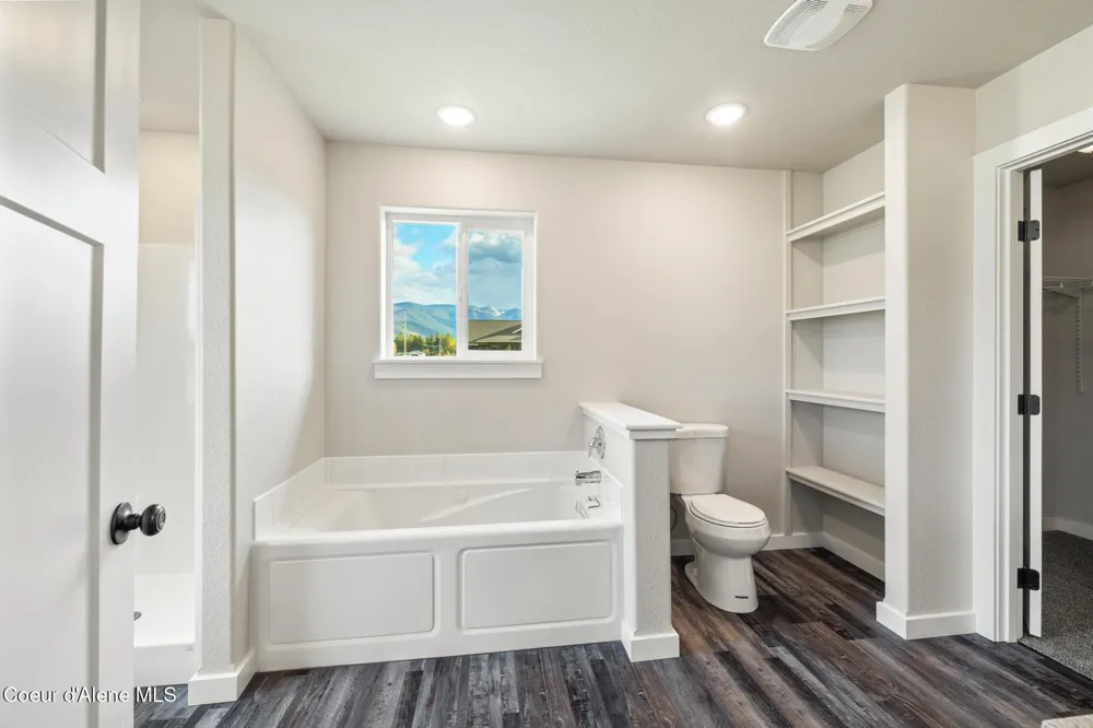 454 S Division Street Moyie Springs, ID 83845