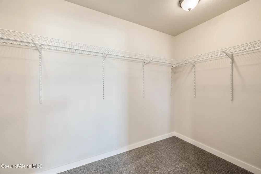 454 S Division Street Moyie Springs, ID 83845