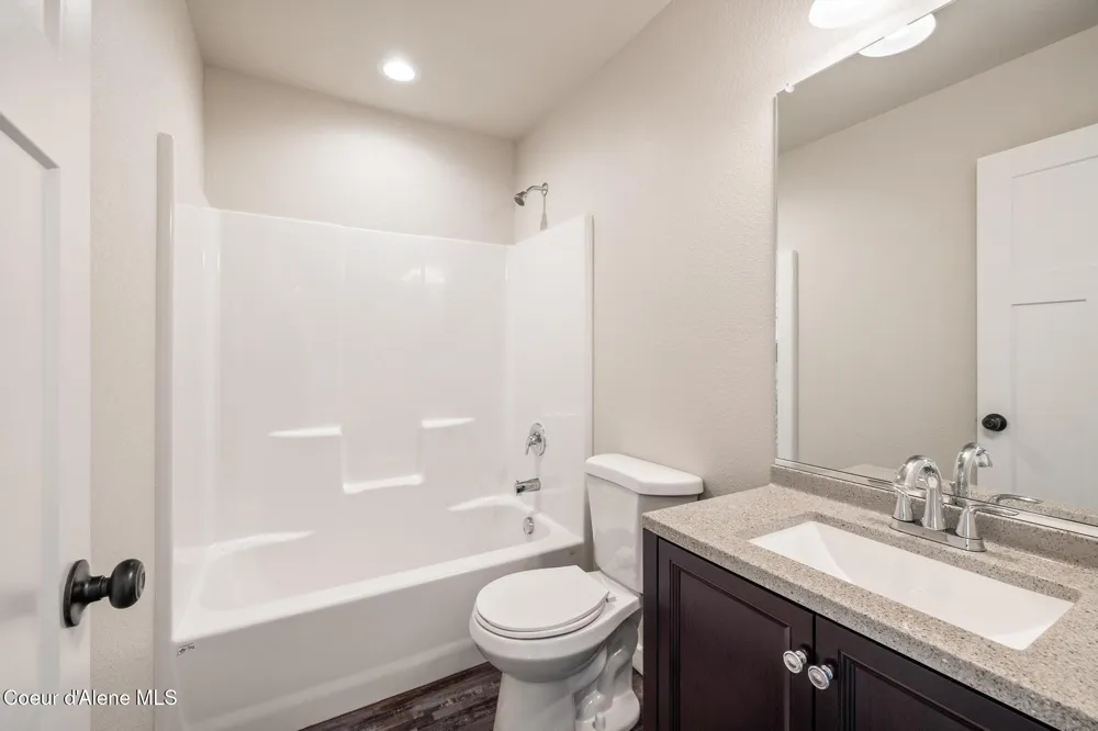 454 S Division Street Moyie Springs, ID 83845