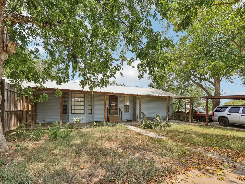 Bluebonnet Road Lockhart, TX 78644