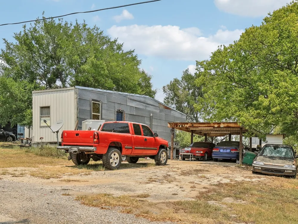 Bluebonnet Road Lockhart, TX 78644