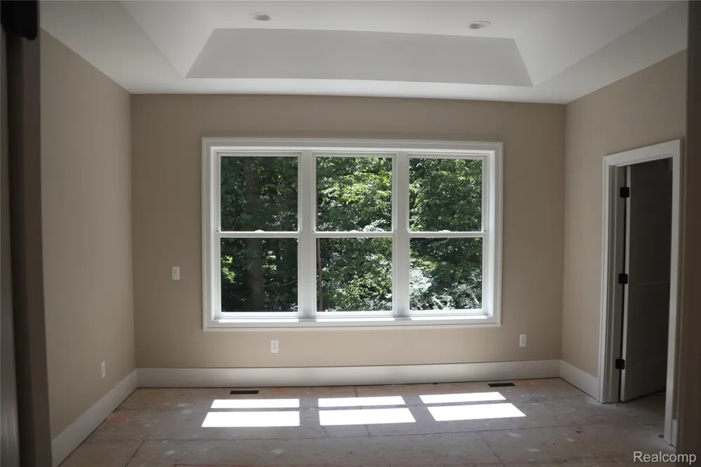 7877 Donegal Court Tyrone Township, MI 48430